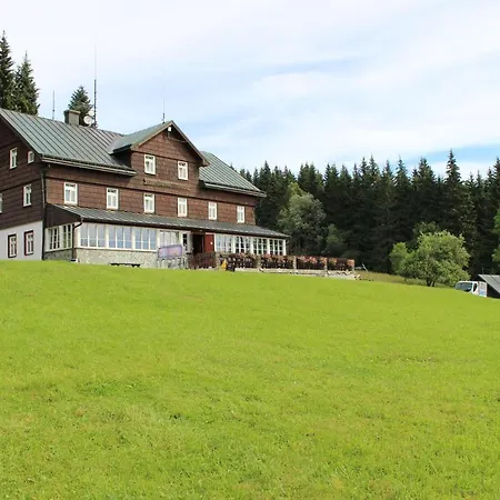 Lodge Lysecinska Bouda *